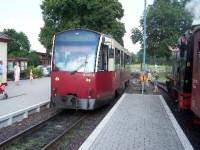 Einfahrt des Triebwagens 187 015 in den Bahnhof Gernrode