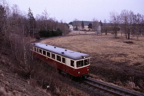 Tw 187 012 in der Wendeschleife des Bahnhofs Stiege