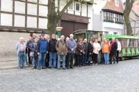 Gruppenfoto vor dem Domizil der Modellbahngruppe des FKS in der Adelheidstraße 21