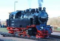 Lok 99 6001 am 16.02.2014 beim Rangieren im Bahnhof Gernrode (1)