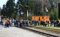 Eisenbahnfreunde unter sich im Bahnhof Hasselfelde am 18.04.2015